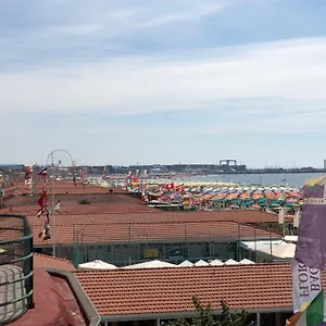 Attico Sulla Apartment Viareggio