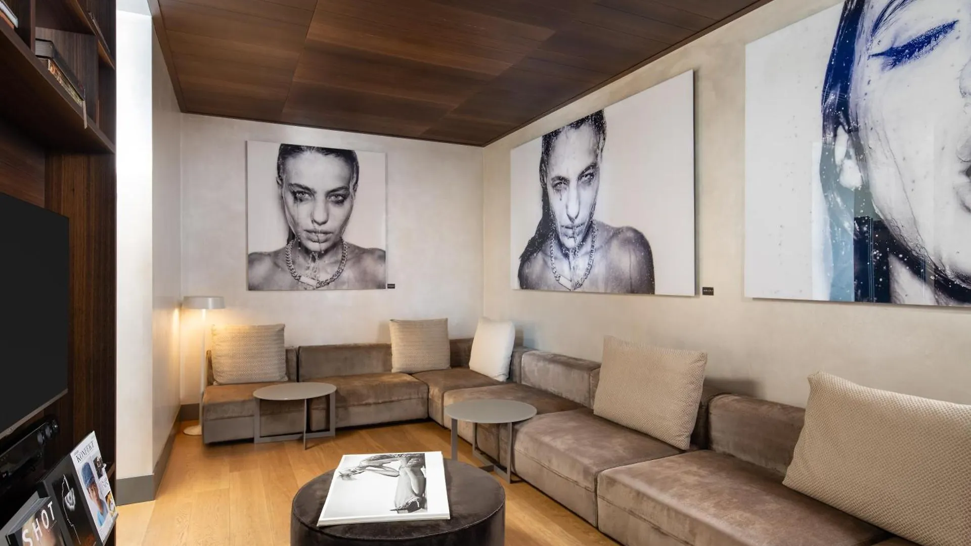 Hotel ME Milan Il Duca 5*,